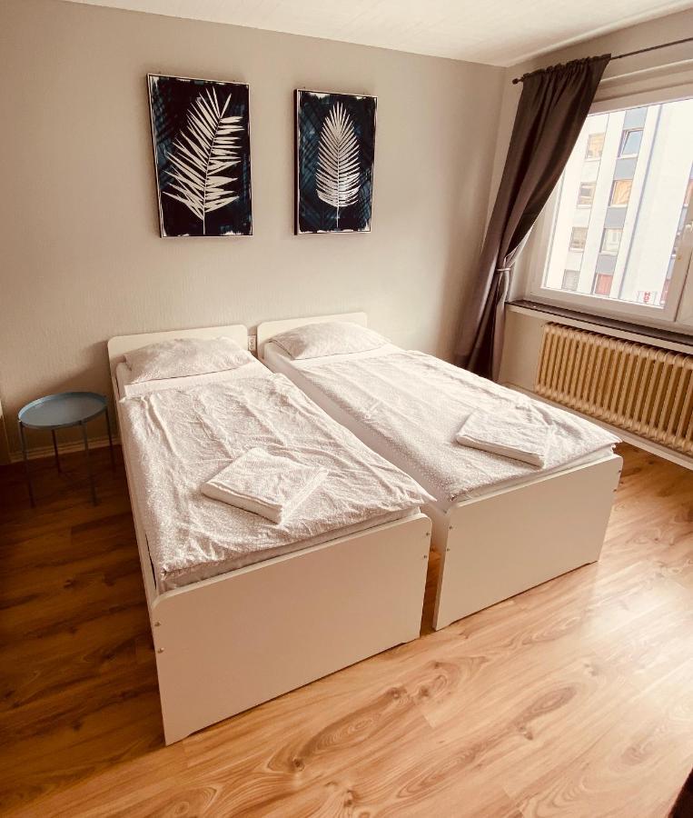 Tm Aparts Dortmund Buitenkant foto A room at the hostel